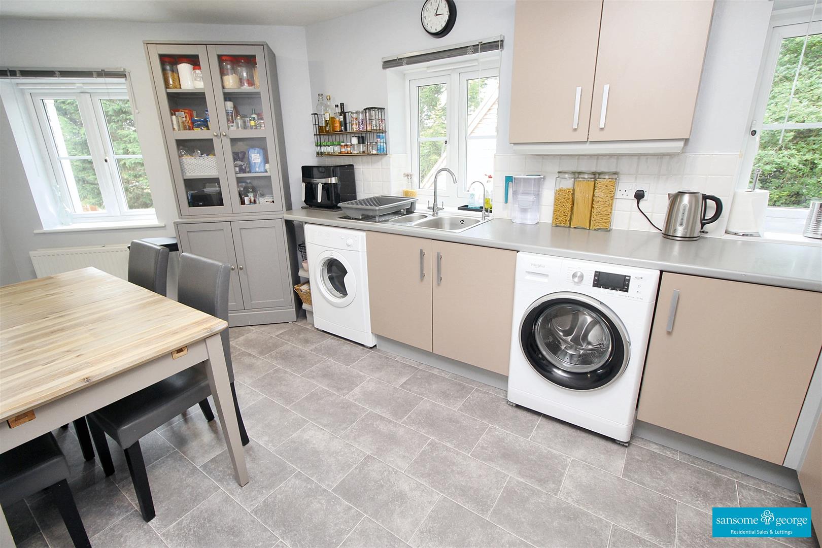 Horsecroft Way, Tilehurst, Reading